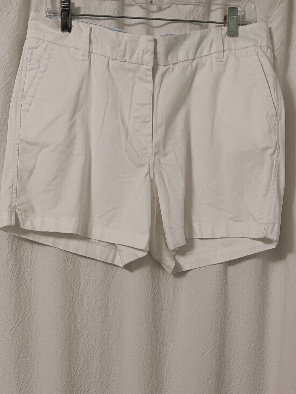 Crown & Ivy White Women's Casual Stretch Shorts Size 12